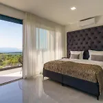 Anki Villa *